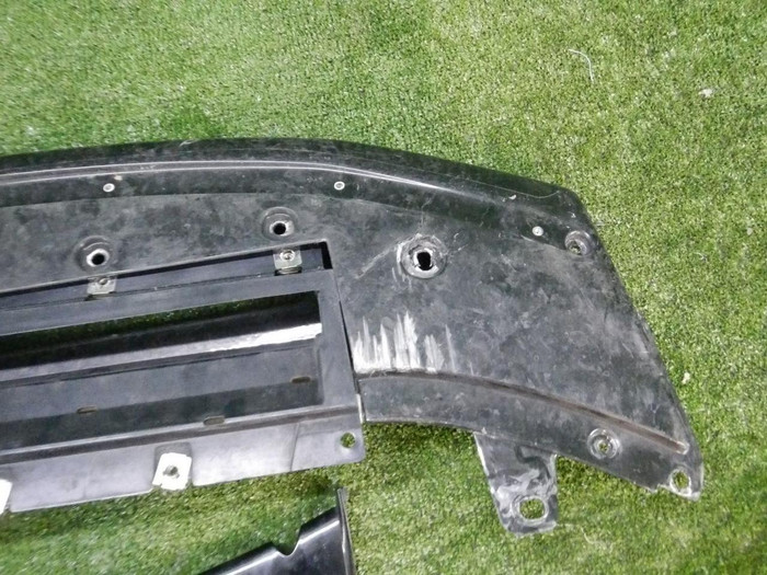 Юбка переднего бампера Lamborghini Huracan (2014-2019)