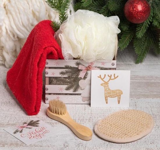 Банный подарочный набор "Счастья в сердце" полотенце и аксессуары , новогодний