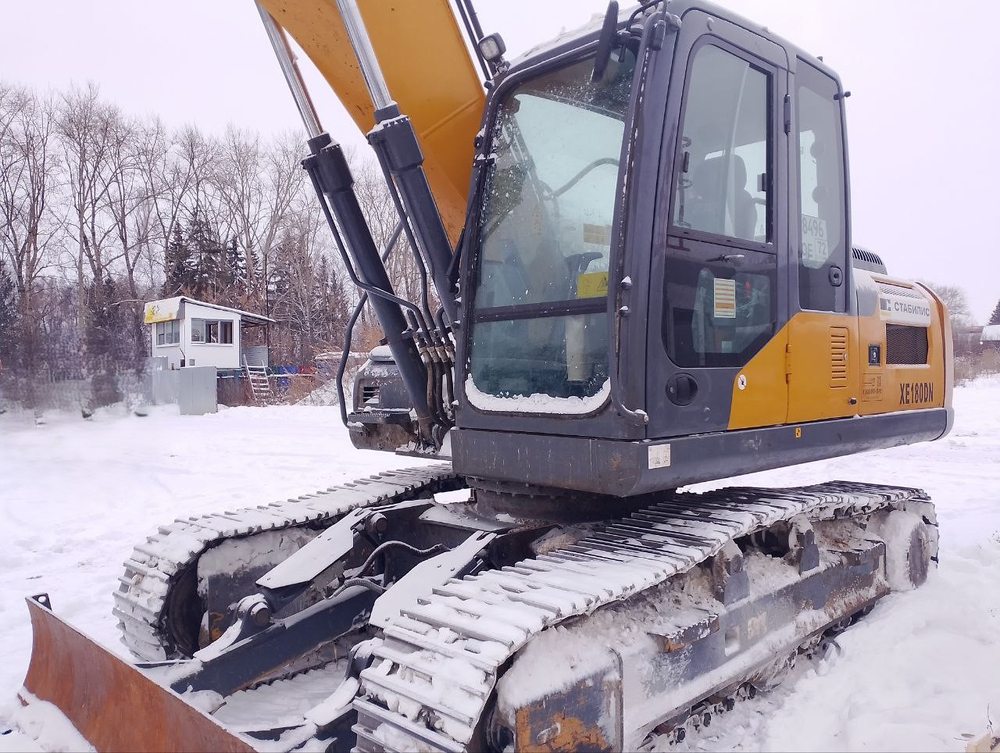 XCMG XE180* Экскаватор XE180DN (Дизельный, 3,8 л, 126 л.с., АТ)