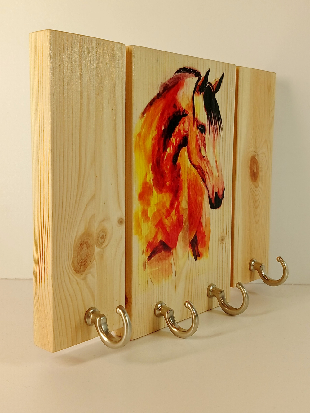 Ключница с буланой лошадью. 4 крючка