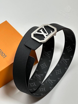 Двухсторонний ремень Louis Vuitton