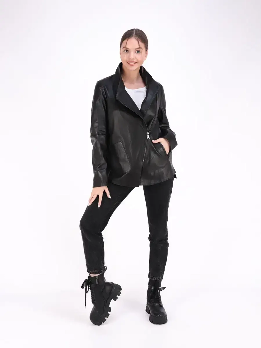 Куртка женская из натуральной кожи