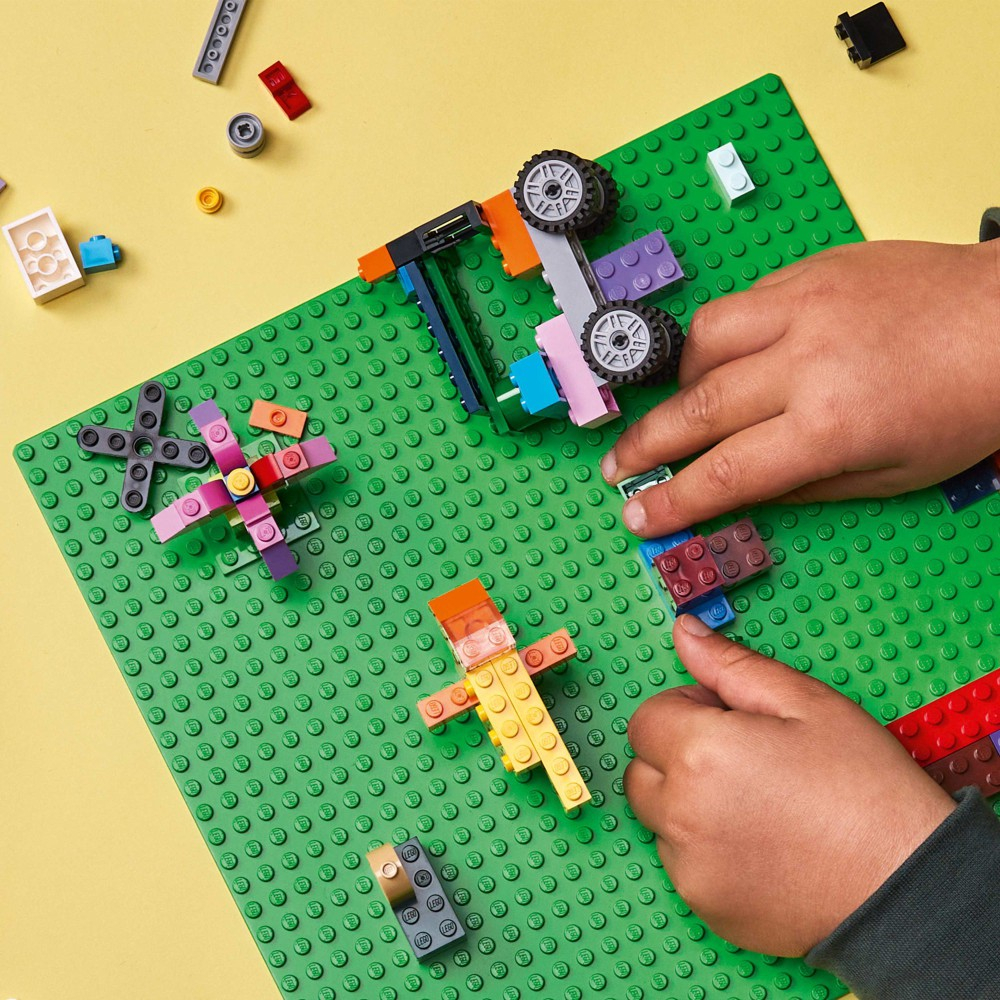 LEGO Classic - Зеленая строительная плитка 11023