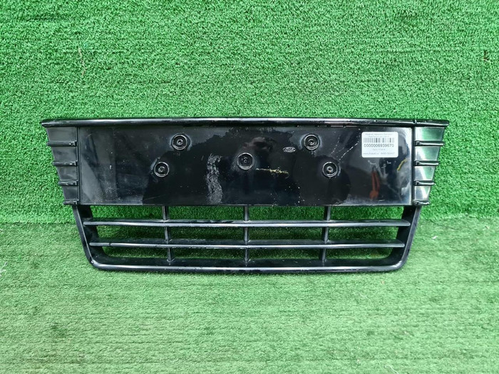 Решетка переднего бампера Ford Focus 3 (2011-2015)