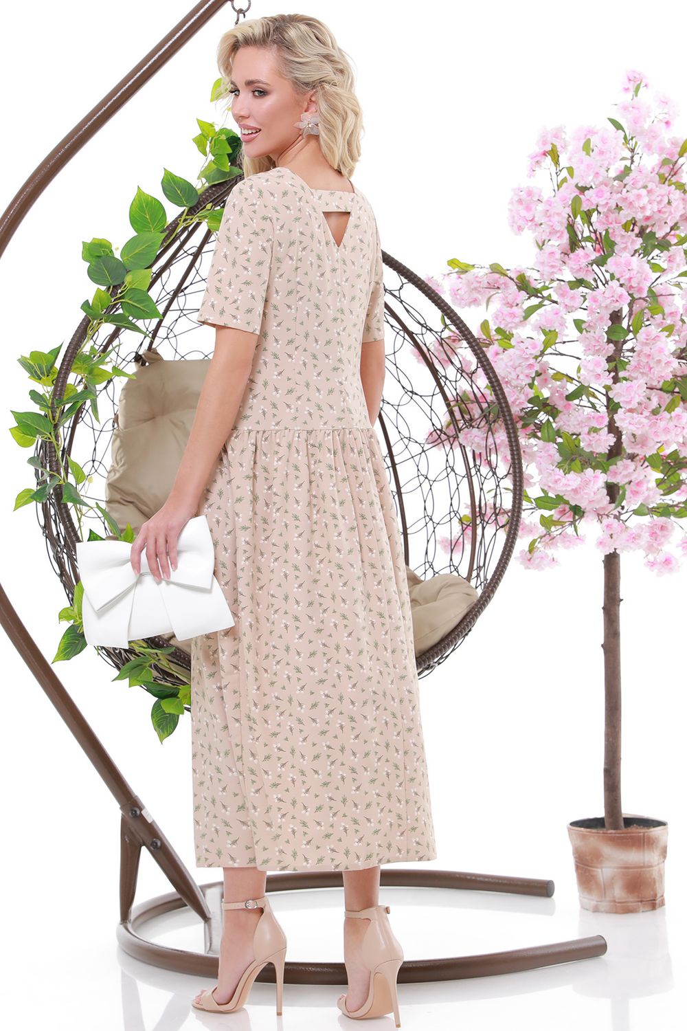 Платье длинное в цветочек с оборкой DStrend (Акция)