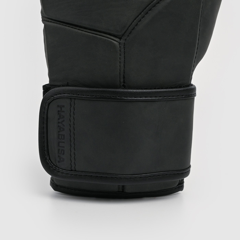 Боксерские перчатки Hayabusa T3 LX Obsidian
