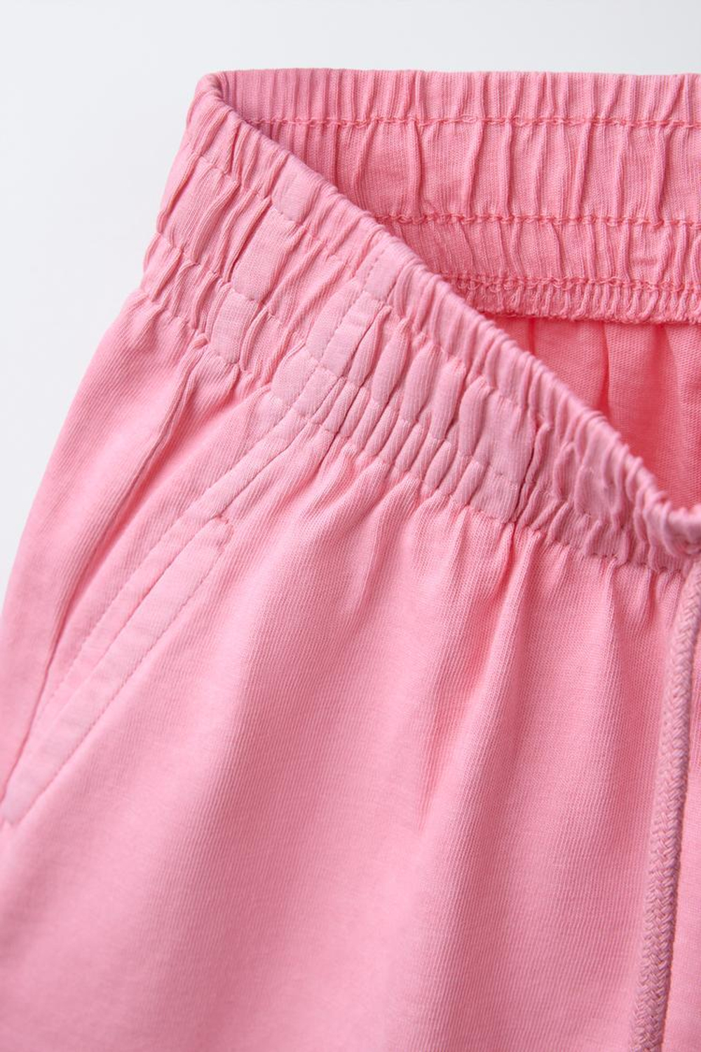 ZARA ШОРТЫ-БЕРМУДЫ С НАДПИСЬЮ, РОЗОВЫЙ