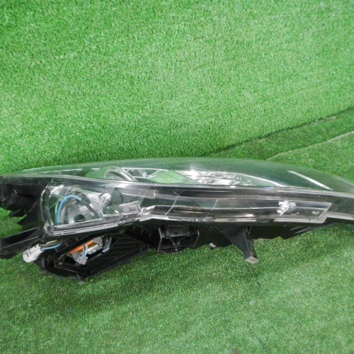 Фара правая Mazda 6 GH (2007-2013) ксенон