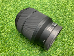 Sony 28-70mm 3.5-5.6 OSS