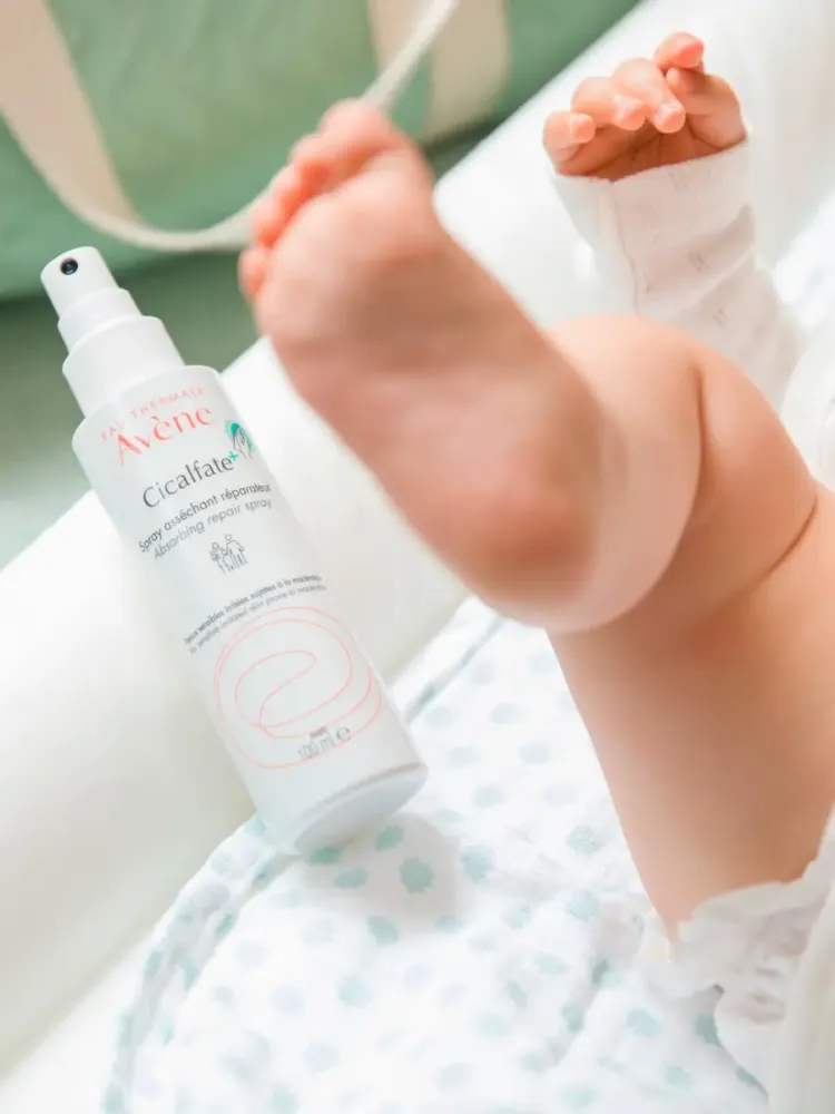 Спрей подсушивающий AVENE Cicalfate+ 100 мл