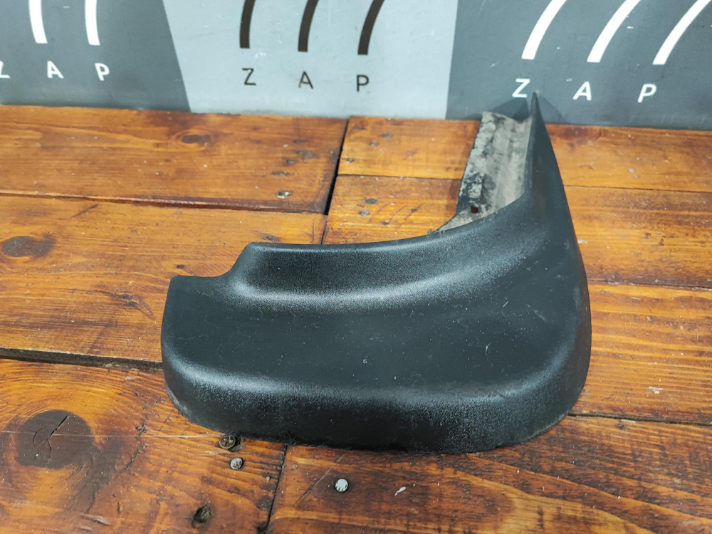 Брызговик задний правый Volvo XC60 1 08-17 Б/У Оригинал 31250065