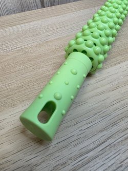 Ручной роликовый массажер для тела 38 см зеленый (0038-3)