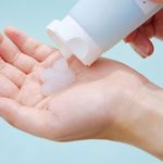 Увлажняющая ночная маска с центеллой SKIN1004 Madagascar Centella Hyalu-Cica Sleeping Pack 100 мл