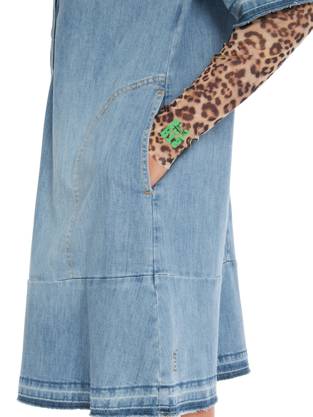 Marc-Cain-Sp_FrühjahrSommer-2025_351_YS-21.09-D06_5