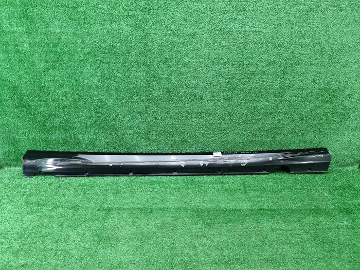 Накладка порога правая Voyah Passion (2022-н.в.)