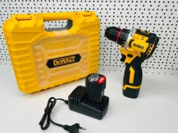 Шуруповерт бесщеточный аккумуляторный со стальным патроном DeWALT 18В