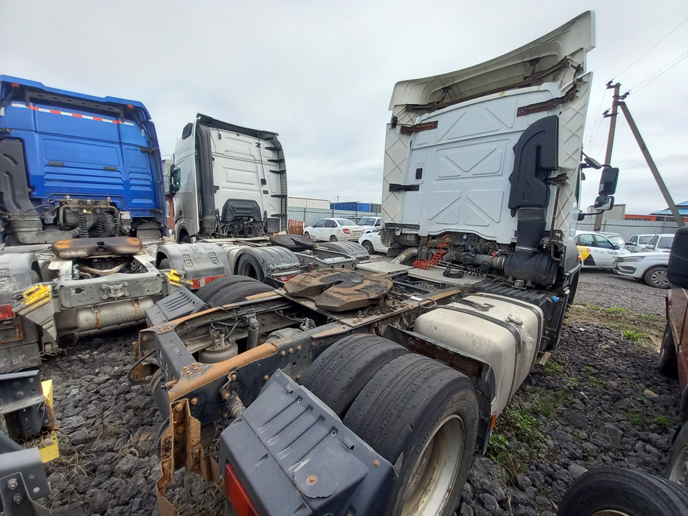Ford Cargo 4x2 Седельный тягач Cargo (Дизельный, 12,7 л, 420 л.с., МТ)