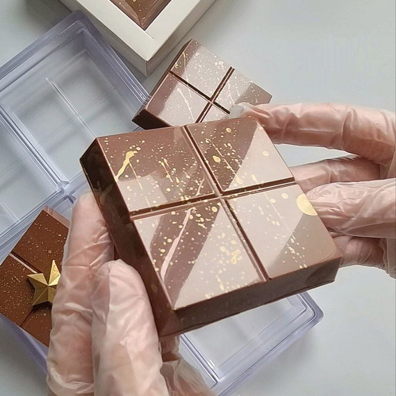 935 | Форма для шоколадных изделий (275*175 мм)