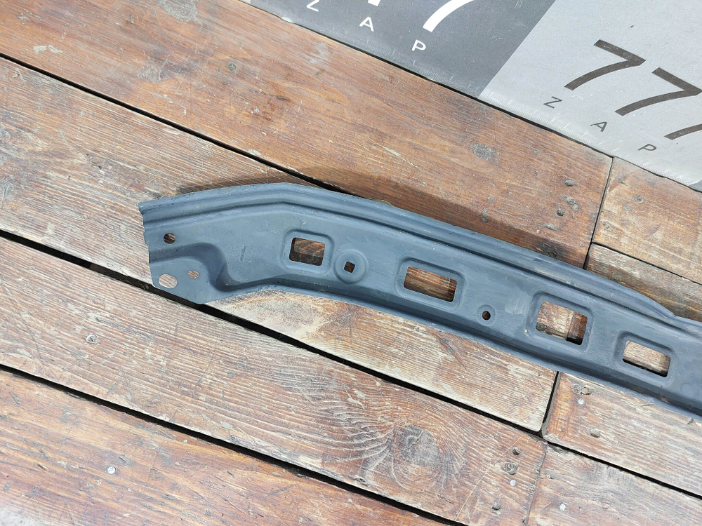 Усилитель переднего бампера Land Cruiser 200 15-21 Б/У Оригинал 5252160170