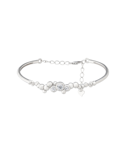 Браслет из серебра со вставками из бесцветных фианитов