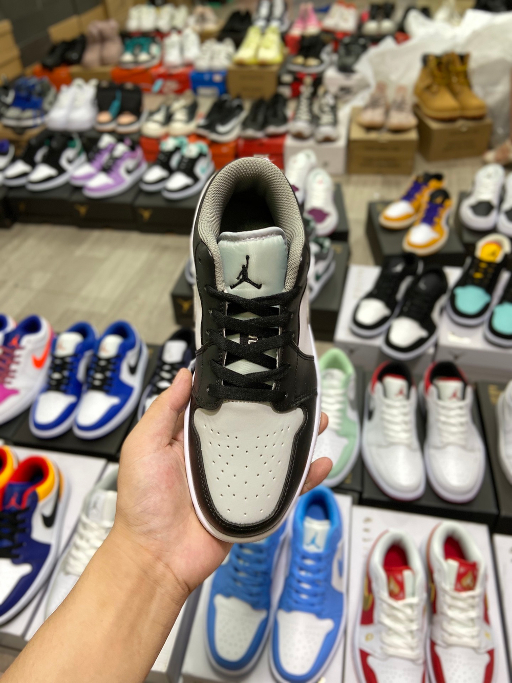 Jordan 1 Low Shadow