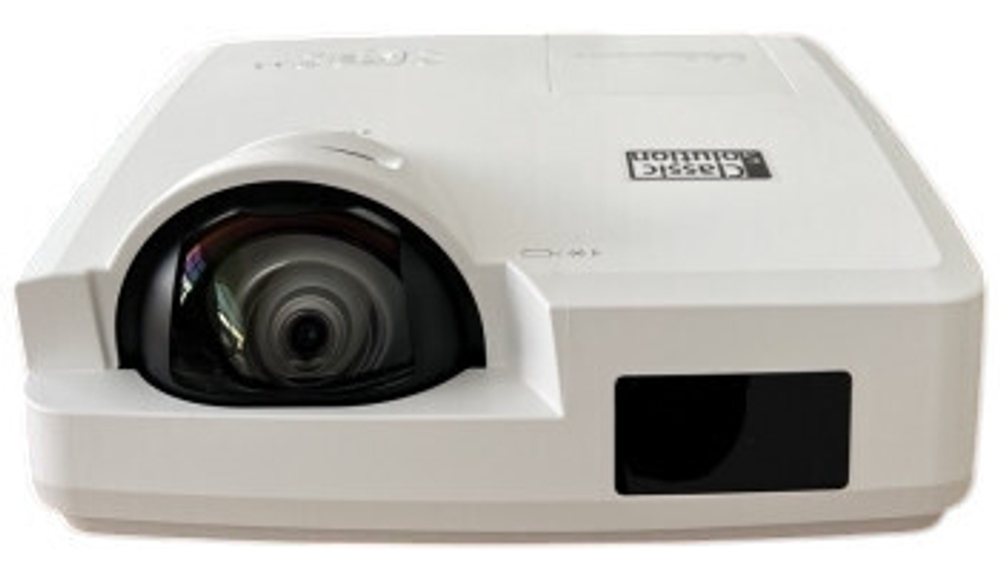 Проектор Classic Solution CS-770UST короткофокусный