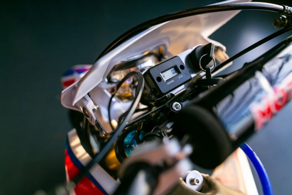 Питбайк MOTAX MX 140 (17/14) черный-белый-синий