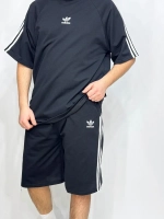 Костюм шорты с футболкой