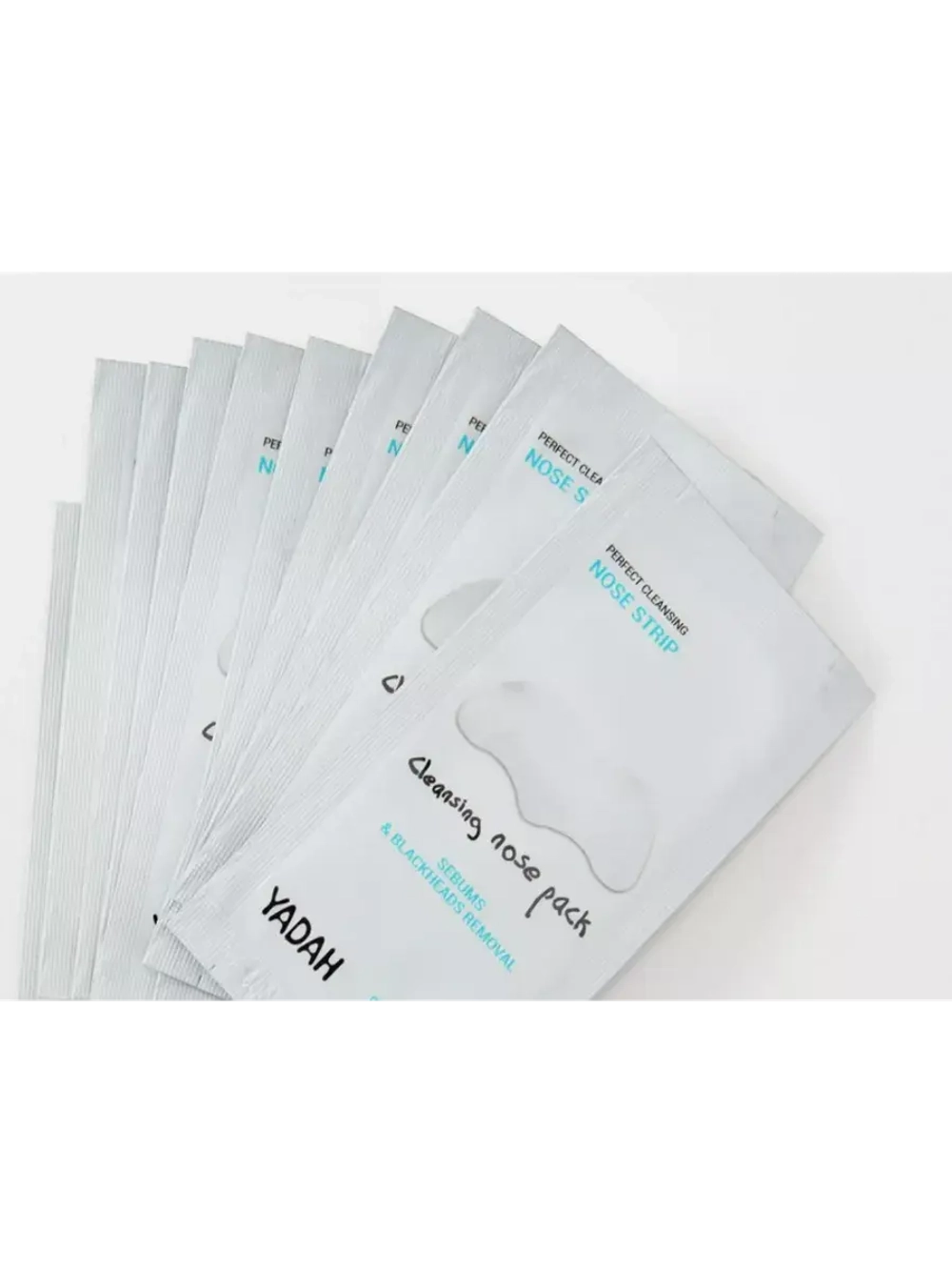 Патчи для носа cleansing nose pack YADAH кол-во 10шт.
