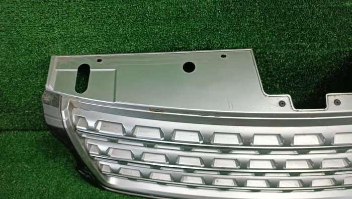 Решетка радиатора Range Rover Vogue 4 L405 (2012-2017)