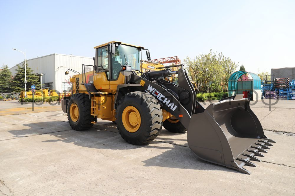 Колесный погрузчик WL856H