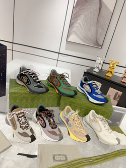 Gucci Run Sneaker (9 colors)