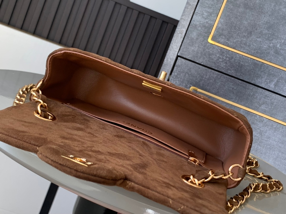 Chanel Bag (2 sizes)