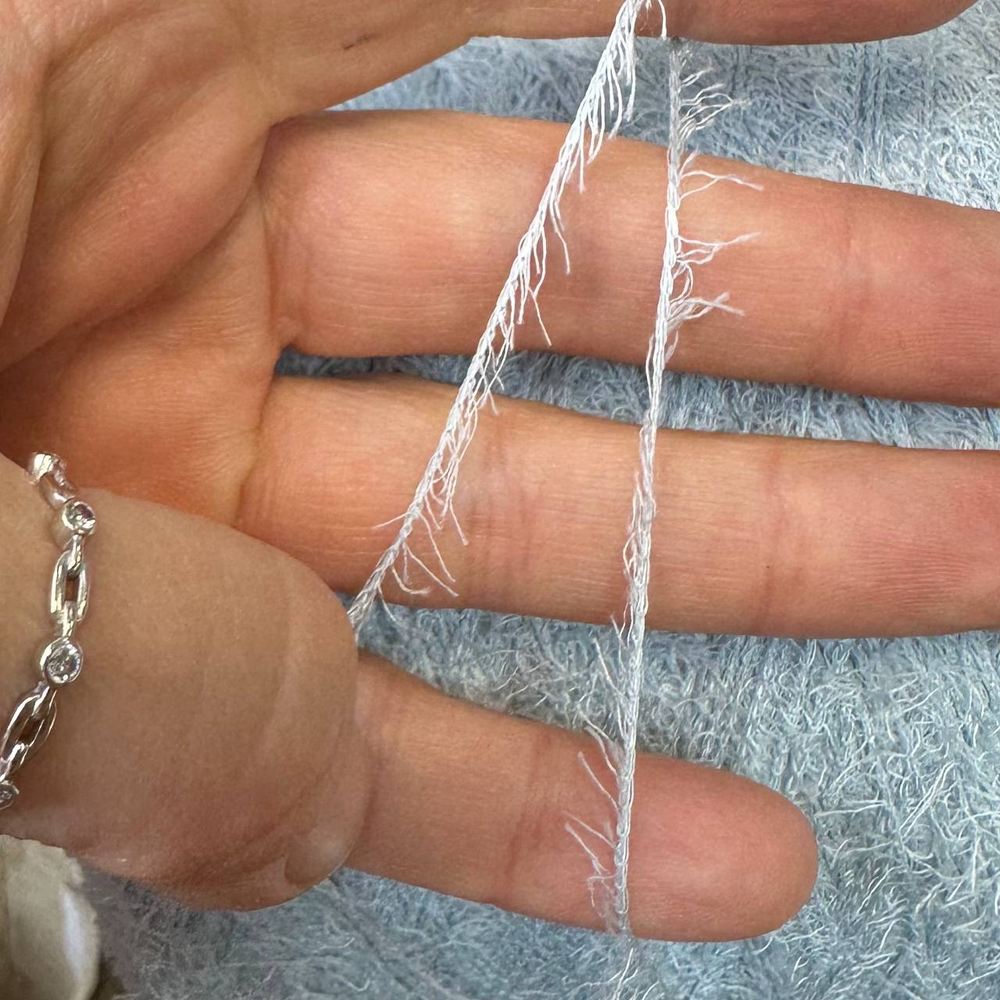 DREAMER - Luxury Production by Ri.Go; 50% меринос, 50% шёлк; 700м/100гр; Травка; col. 8063, цвет: светло-голубой