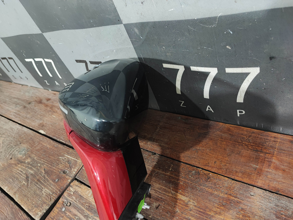 Зеркало правое 12 + 1 pin Omoda C5 22-нв Б/У Оригинал 601000431AA