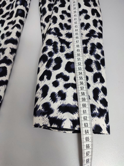 Пальто с анималистическим принтом 48 размер