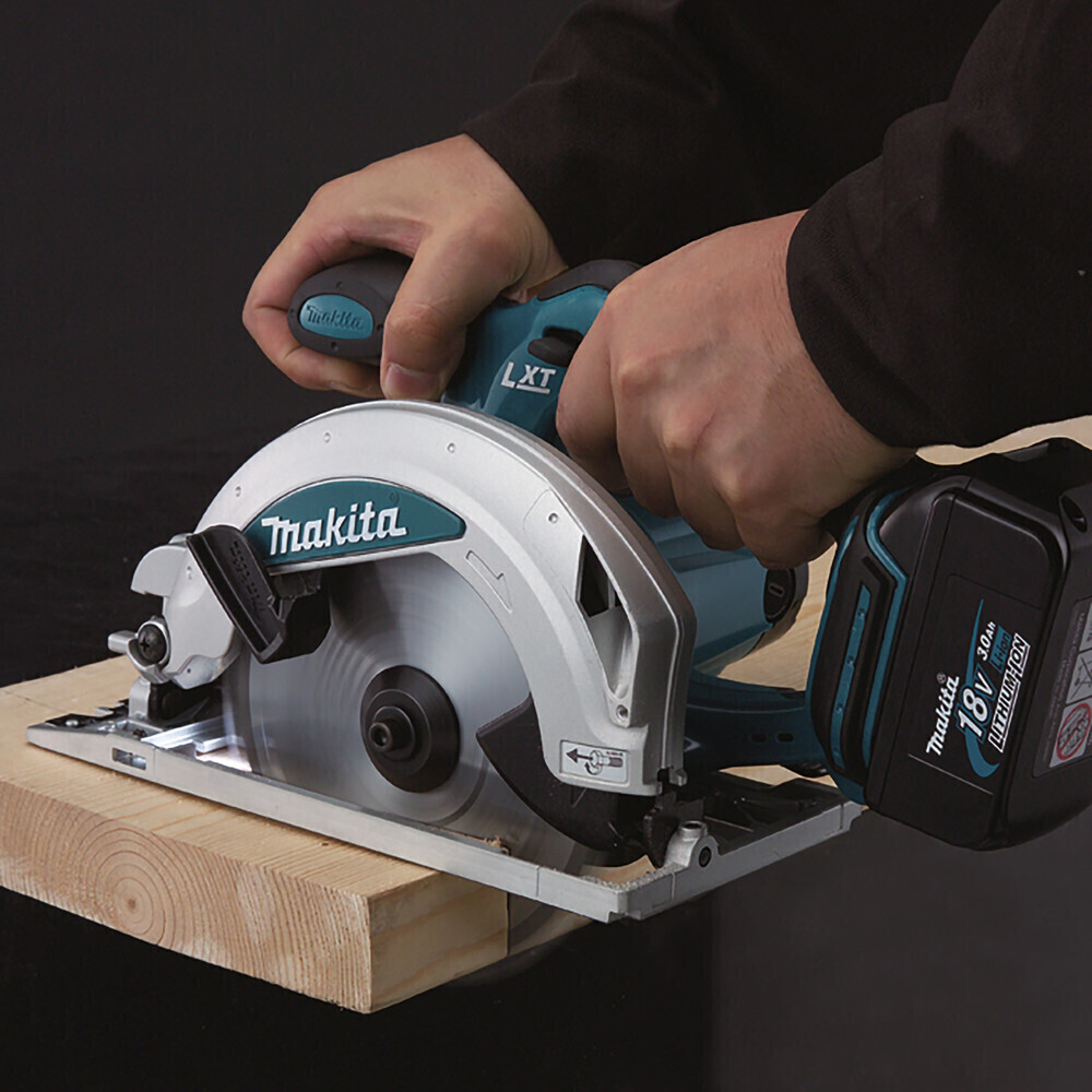 Аккумуляторная пила по дереву Makita DSS610RF LXT 165 мм