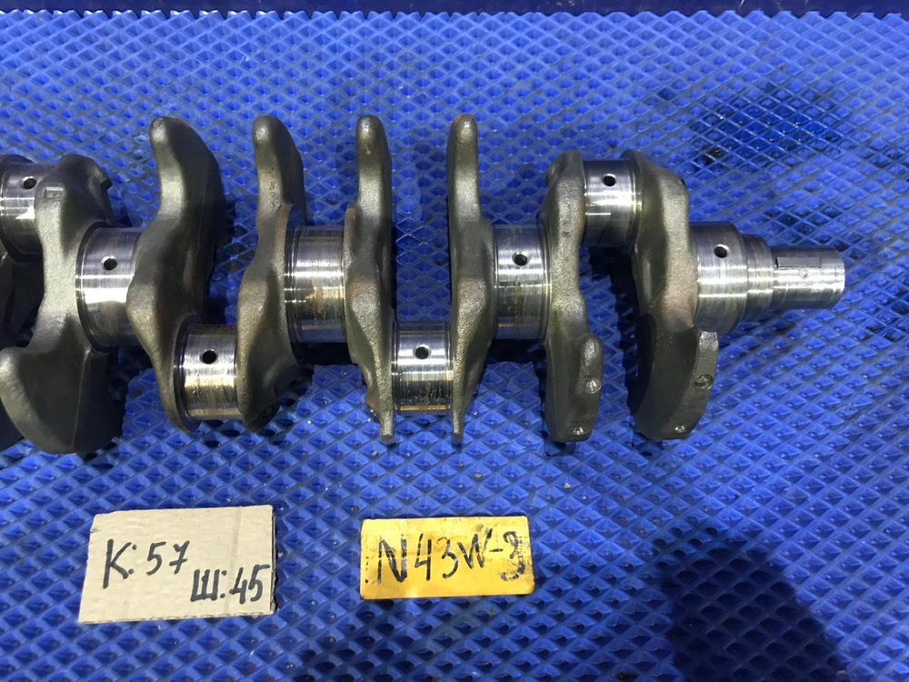 Коленвал MITSUBISHI CHARIOT 1994