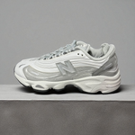 New Balance 1000 • Silver Reflective