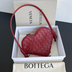 Bottega Veneta Mini Solstice Heart 22 cm