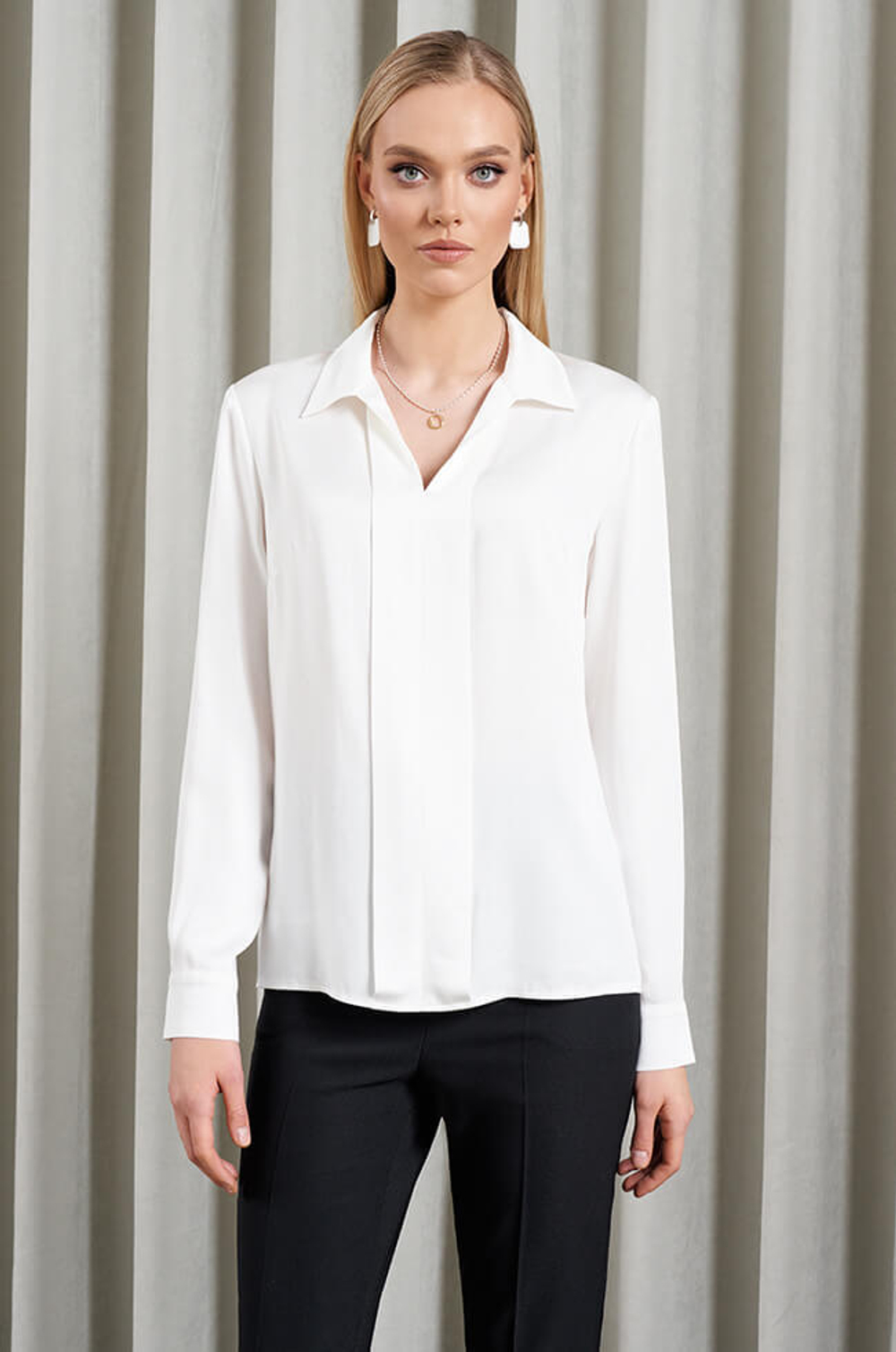 22958 Блузка женская (молочный)