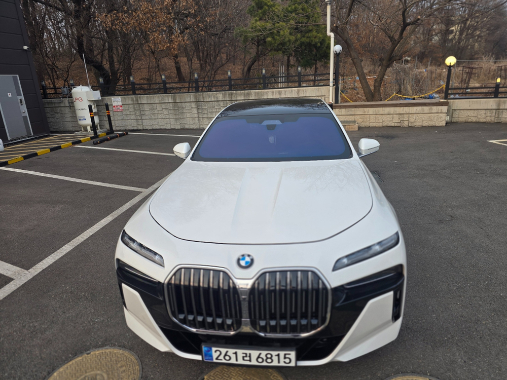 BMW 7 серии (G70) 740i xDrive M Sport