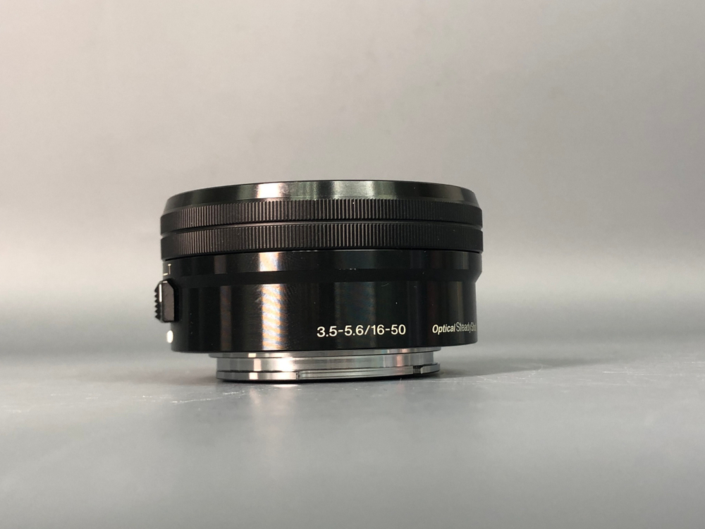 Sony A6000 kit 16-50mm 1.8 OSS