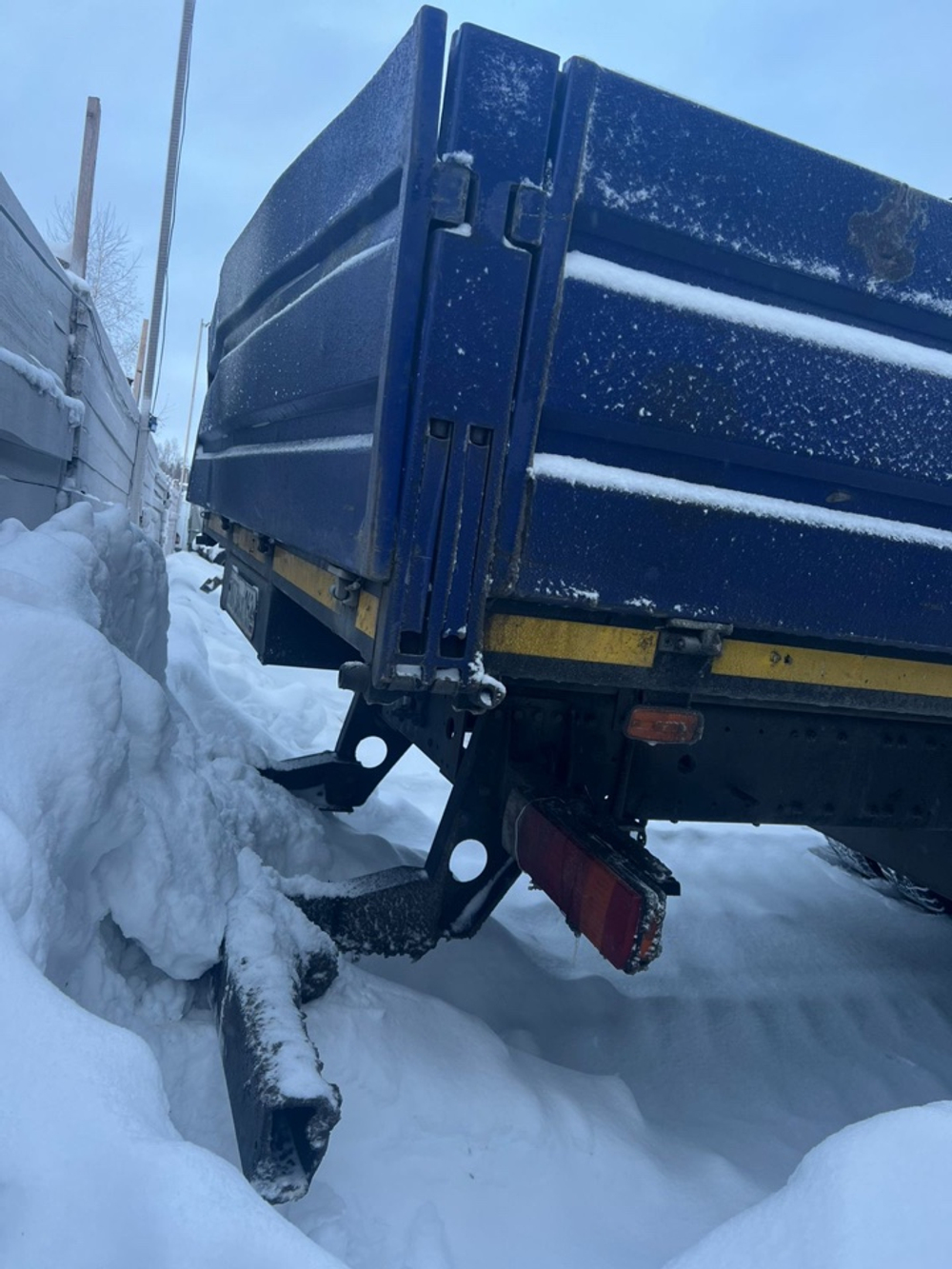 ПК ЮБО-СУМОТОРИ 4591* на шасси FAW CA 3250 6x4 Бортовой с КМУ 4591А0 (Дизельный, 8,6 л, 375 л.с., МТ