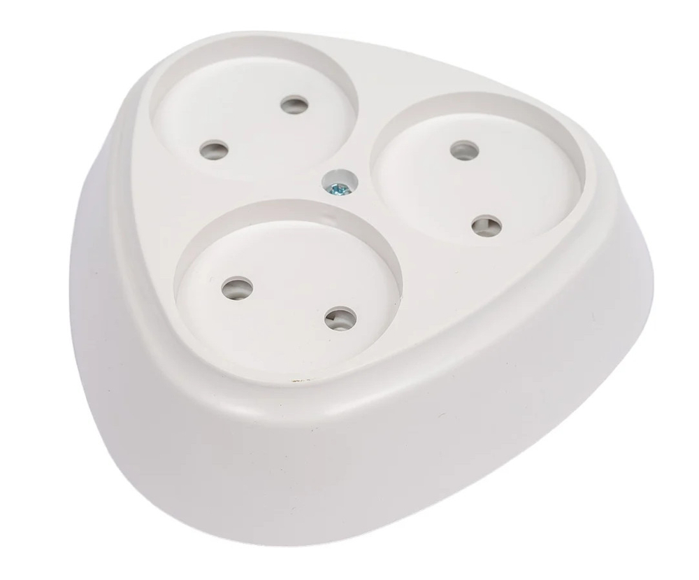 Розетка 3 местная Bylectrica ПРАЛЕСКА 16А б/з белая треугольная IP20