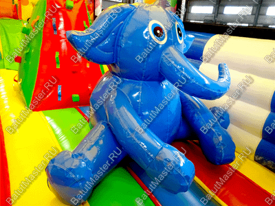 Надувной батут "Зверята с крышей 3" со скалодромом, 11*7*6 м