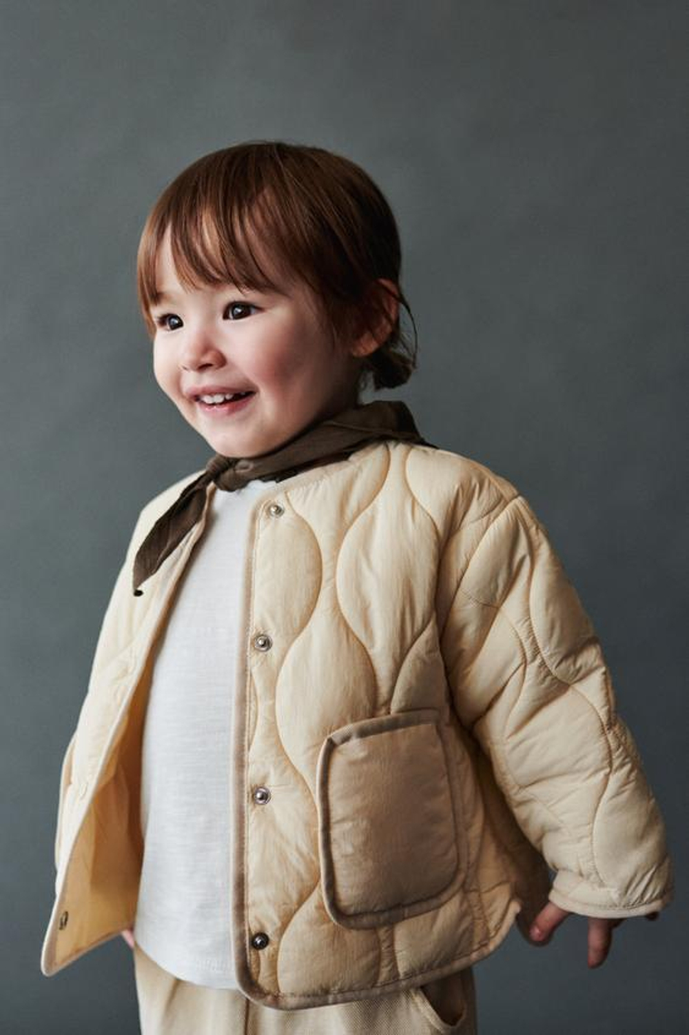 ZARA БАЗОВАЯ ФУТБОЛКА, ЦВЕТ ЛЬДА