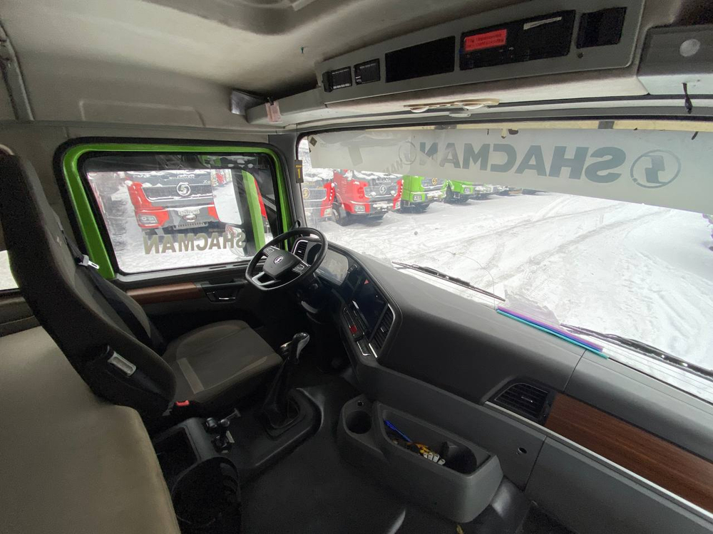 Shacman (Shaanxi) SX* 8x4 Самосвал SX331863366 (Дизельный, 12,5 л, 551 л.с., МТ)