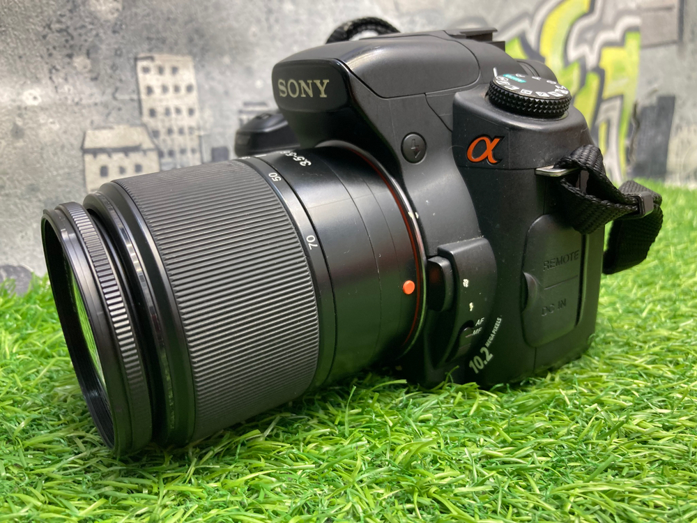 Sony A200 Kit DT 18-70mm 3.5-5.6