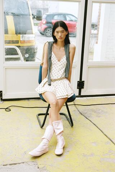 ZARA КОРОТКИЙ КОМБИНЕЗОН В ГОРОШЕК, ЭКРЮ/ЧЕРНЫЙ